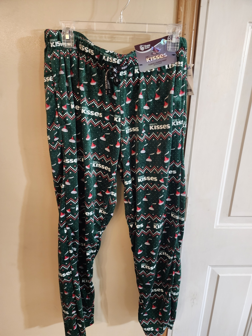 Hershey's Kisses Green Holiday Jogger Pants Sz L